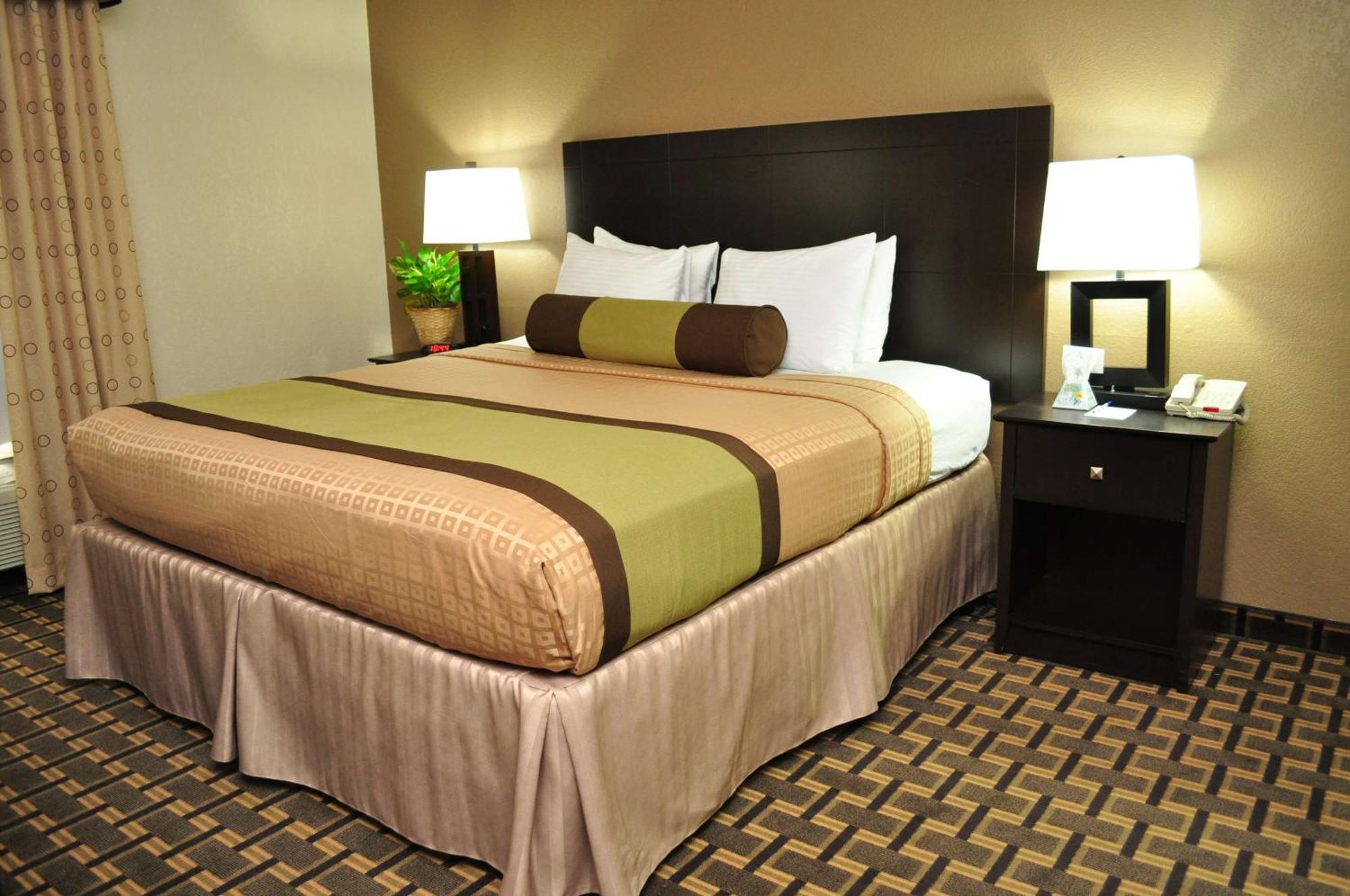 Best Western Plus Cutting Horse Inn & Suites Уэтерфорд Экстерьер фото